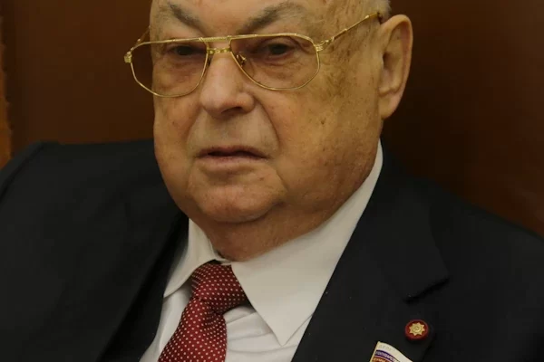 Владимир Ресин