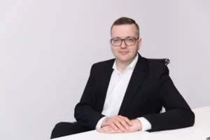 Илья Фролов