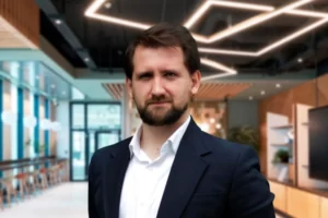 Никита Константинов