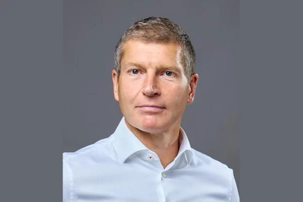 Дмитрий Кашинский Дмитрий Кашинский
