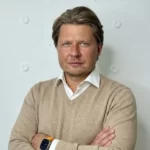 Денис Марканов